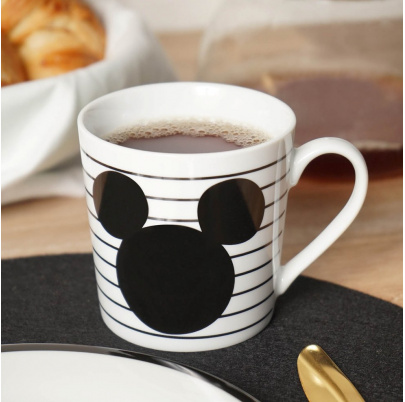 Mickey Mouse hrnček 350 ml Zlaté trblietky