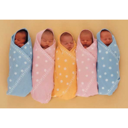 2000 ks puzzle Deti v perinkách