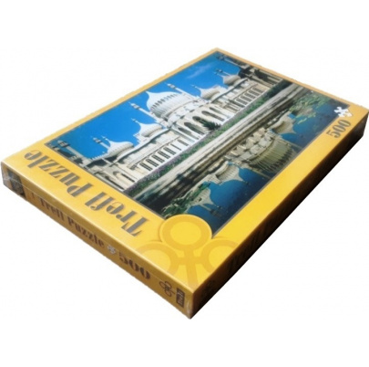 500 ks puzzle Zámok pri jazierku