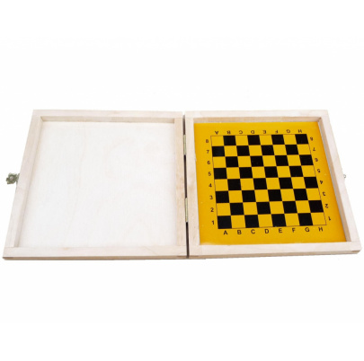 Šachy magnetické cestovné v drevenej škatuľke