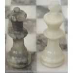 Alabastrové šachy